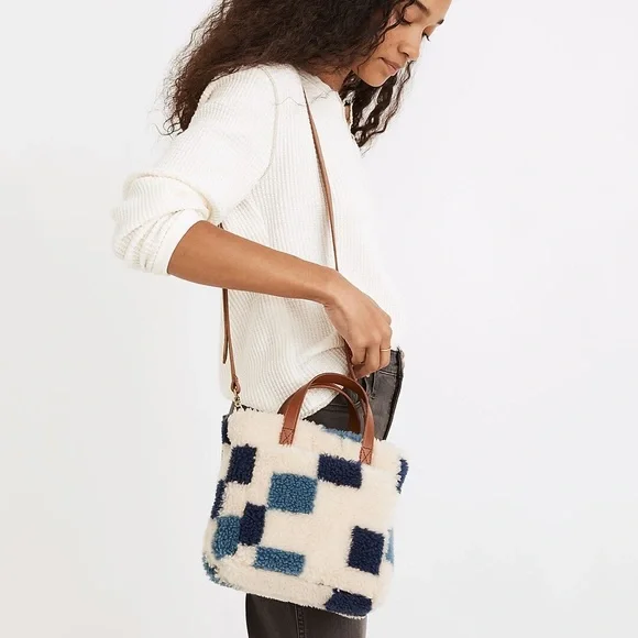 💙🤎 HTF The Small Transport Crossbody: (Re)sourced Sherpa Edition w leather - Picture 9 of 10